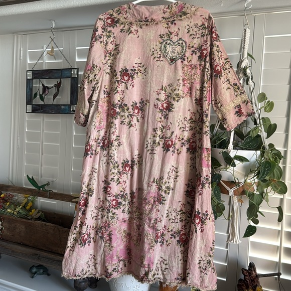 Magnolia Pearl Lila Bell Dress in Brynn - Picture 10 of 17